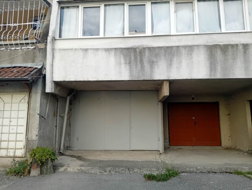 Garage Sofia, Sheep font